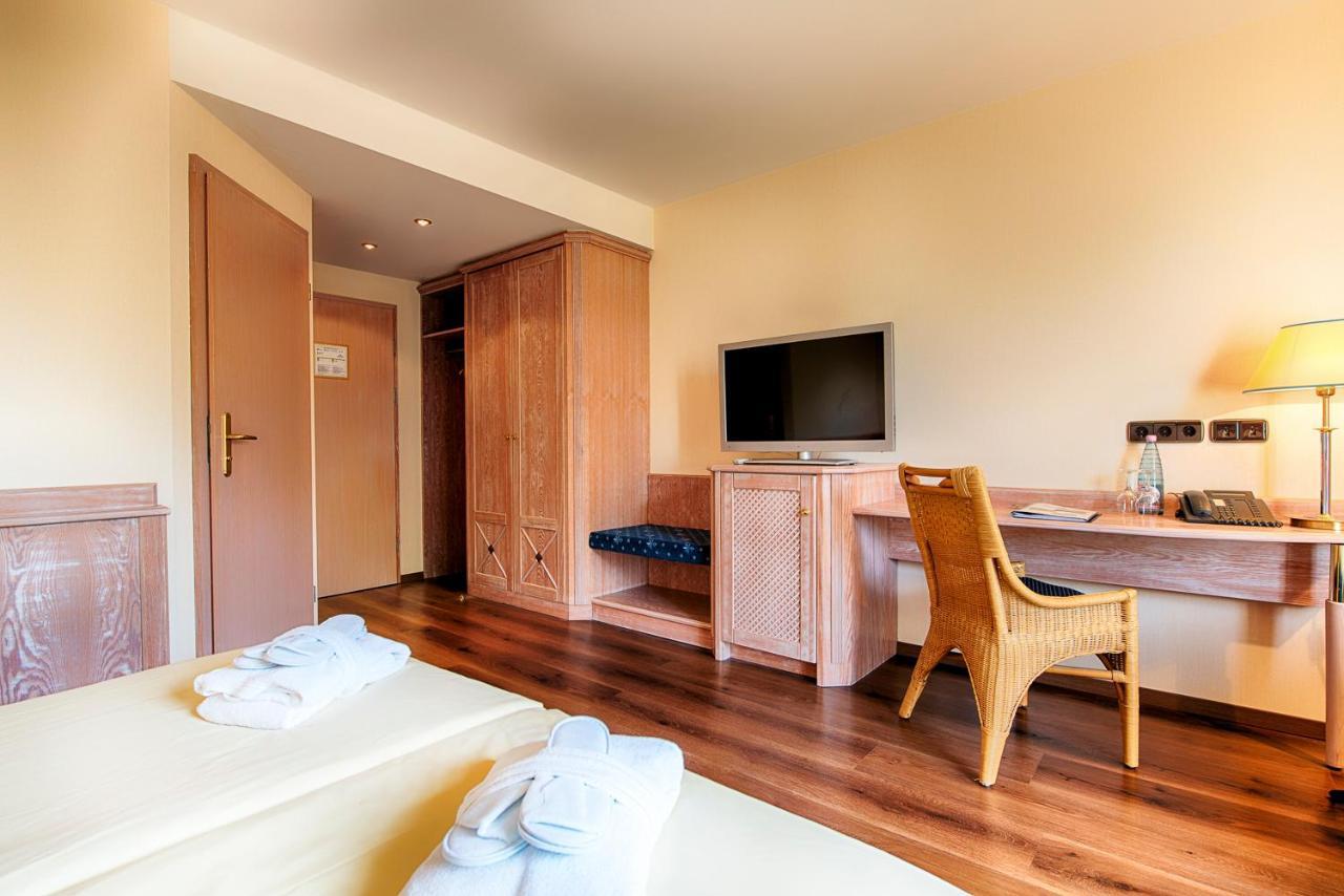 Hotel Villa Heine Wellness&Spa Halberstadt Esterno foto