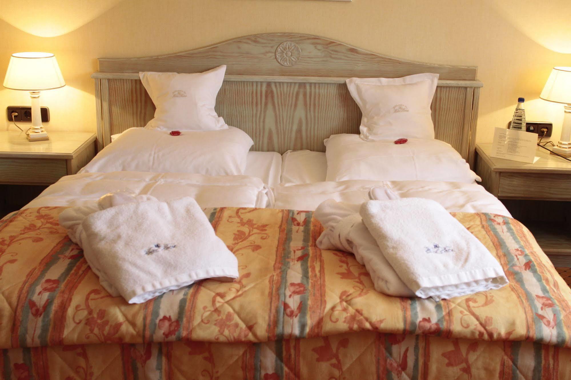 Hotel Villa Heine Wellness&Spa Halberstadt Esterno foto